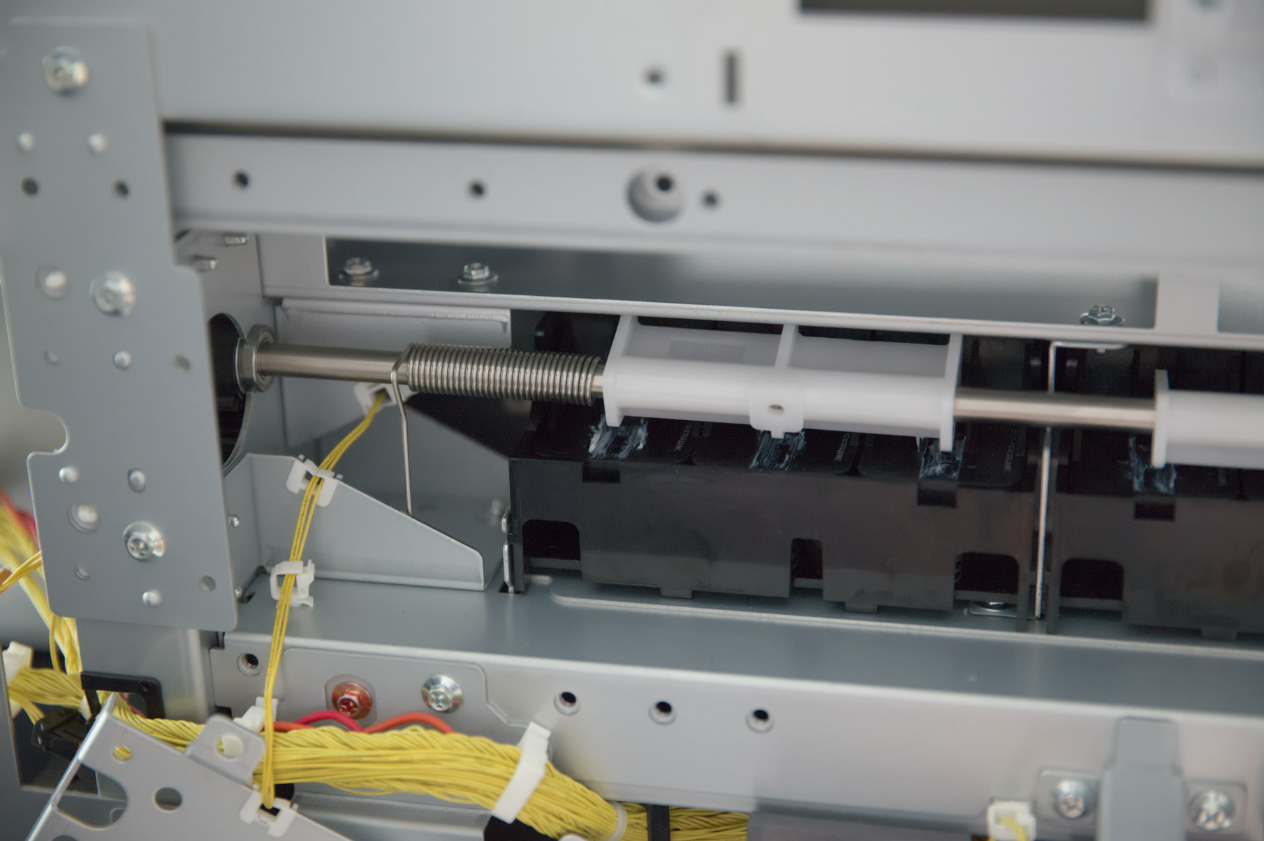 Wrestling with PrinterInduced Roller Marks on Paper CACAO EDITIONS