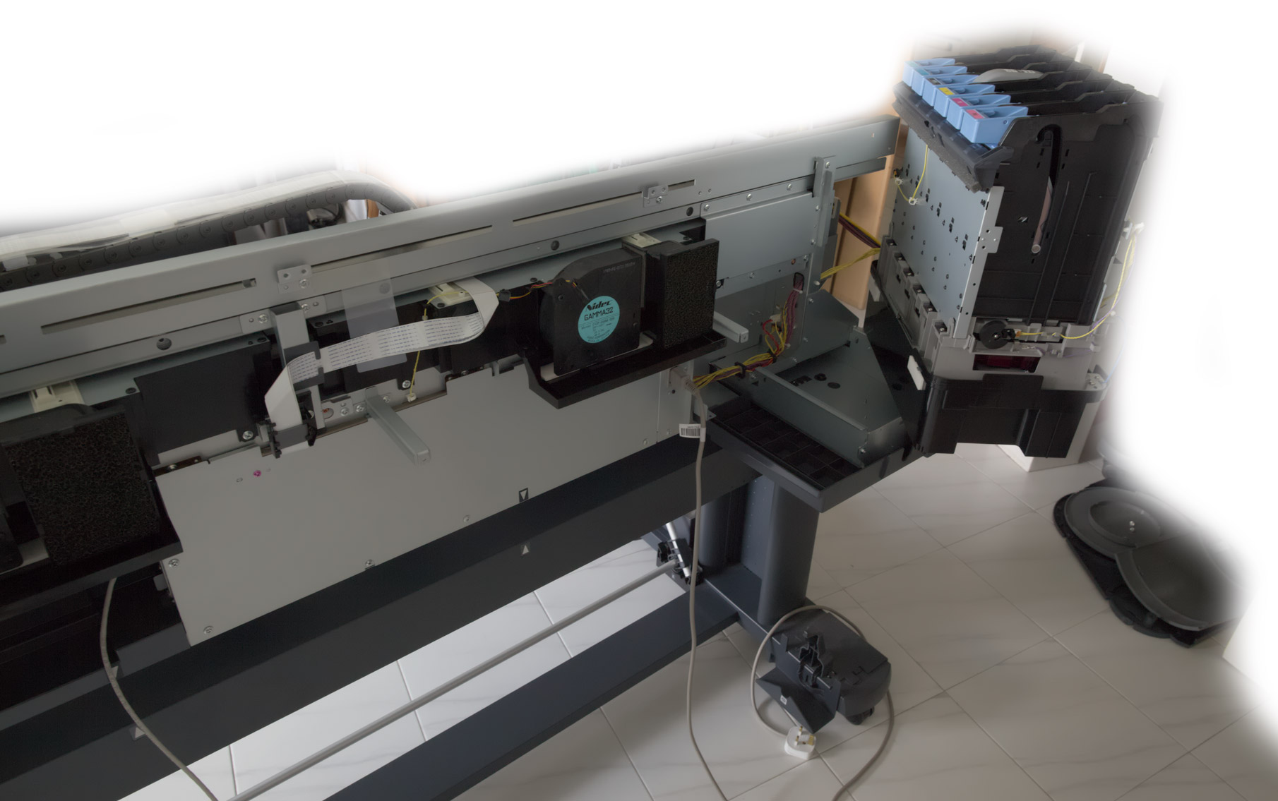 Wrestling with PrinterInduced Roller Marks on Paper CACAO EDITIONS